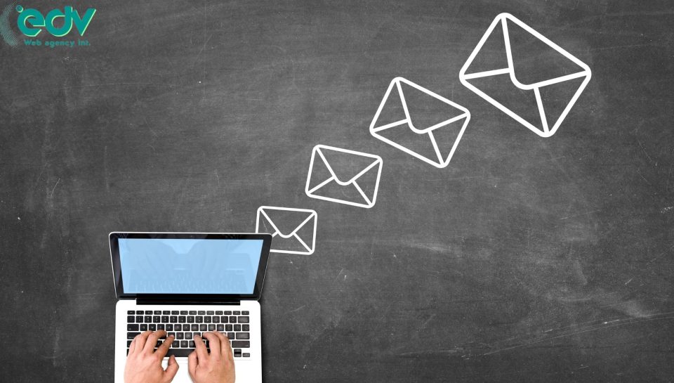 Come trasformare le email in vendite tutto sul DEM Marketing Come_trasformare_le_email_in_vendite_tutto_sul_DEM_Marketing